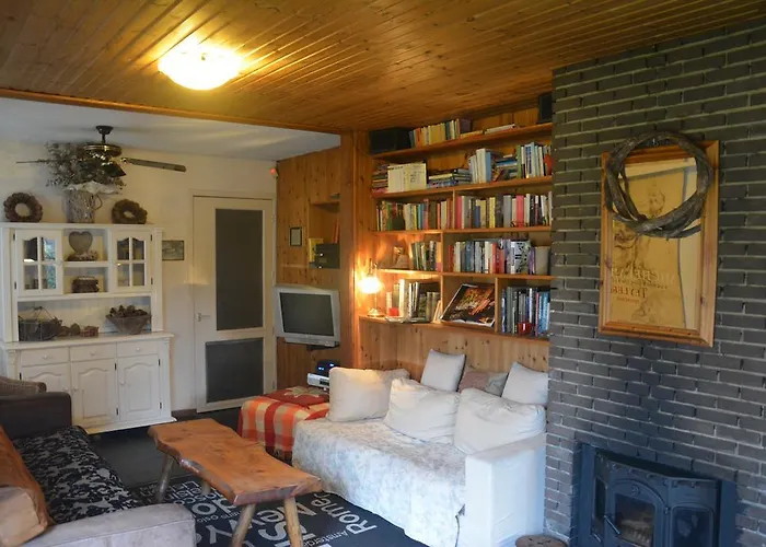 La Source Bed & Breakfast *