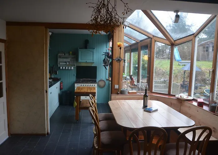 La Source Bed & Breakfast *